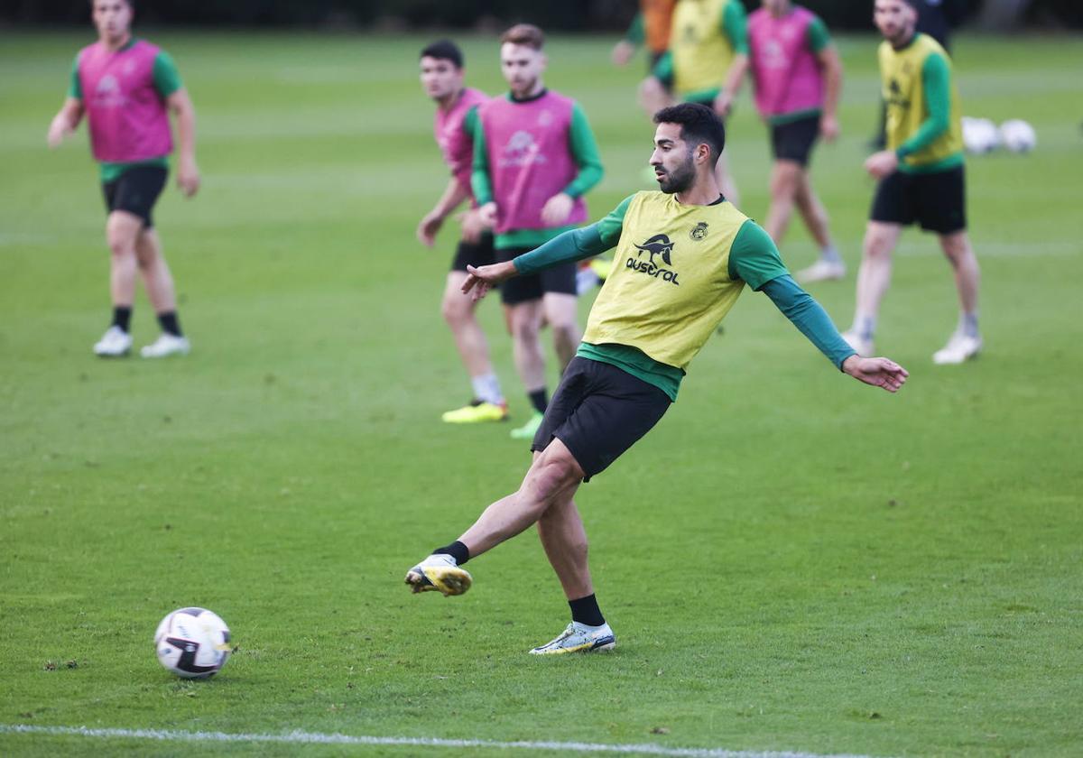 Rubén Alves, durante una sesión en La Albericia.