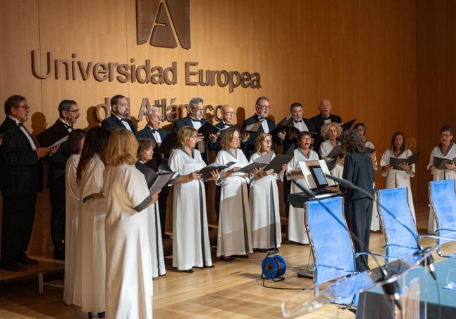 Coro Lírico de Cantabria, Uneatlántico