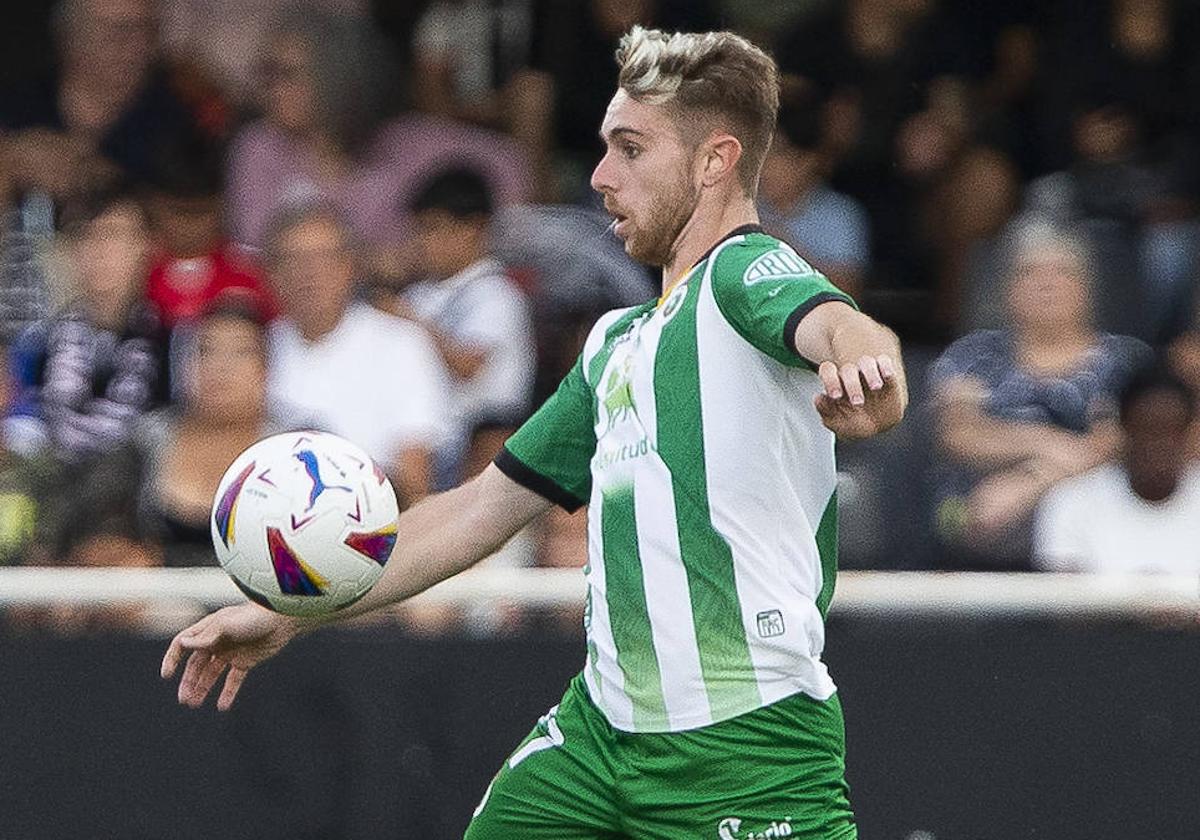 Talento. Peque, durante el partido ante el Cartagena, donde fue el mejor con dos tantos.