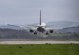 El viento dificultó este jueves, y lo hará el viernes, las operaciones previstas en el aeropuerto Seve Ballesteros.