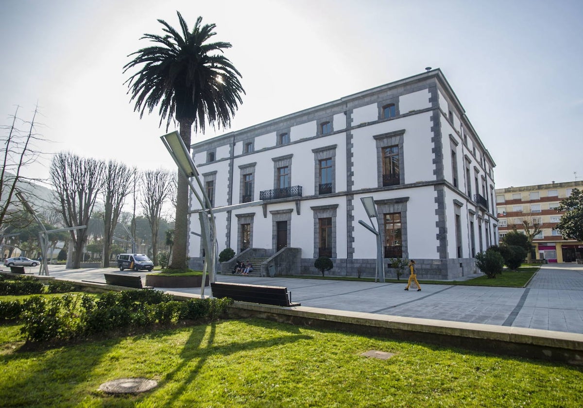 Ayuntamiento de Santoña.