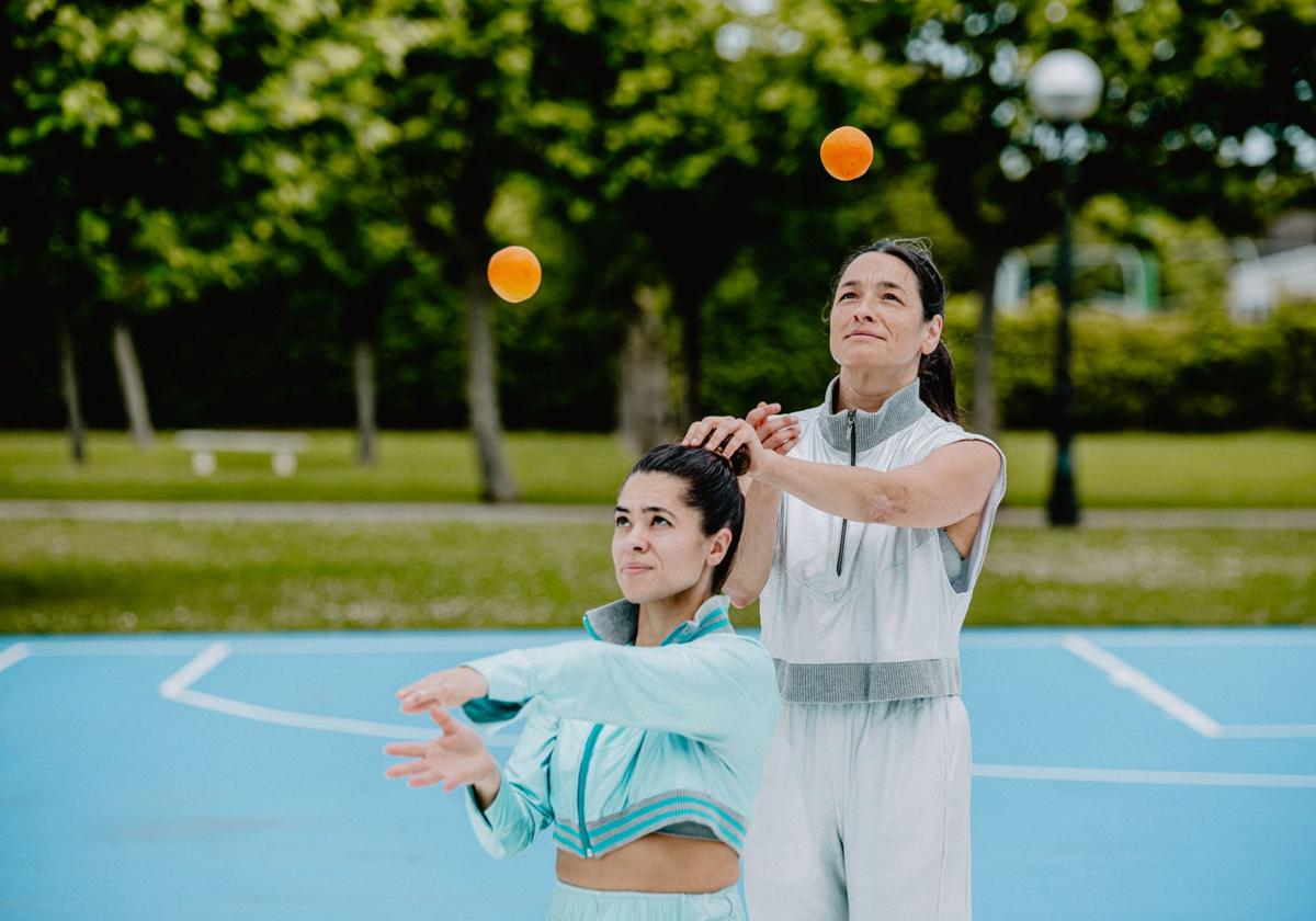 Imagen de 'Escambo'. La danza busca adentrase en la vida de los colegios.