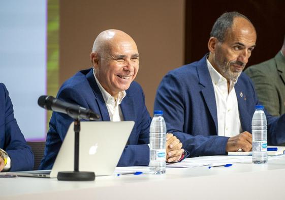 Manolo Higuera y Sebastián Ceria, en la Junta de Accionistas.