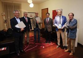 Juan Muñiz, Fernando Zamácola, Juan A. González Fuentes, Juan Zapatero Gómez-Pallete, Mario Crespo y Enrique Campuzano.