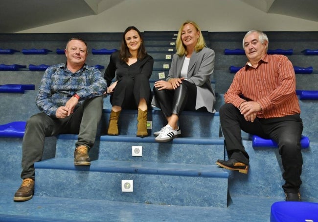 Óscar del Val, Lidia Ruiz, Silvia Costa y Fernando Noriega, junta directiva de Guerras Cántabras.