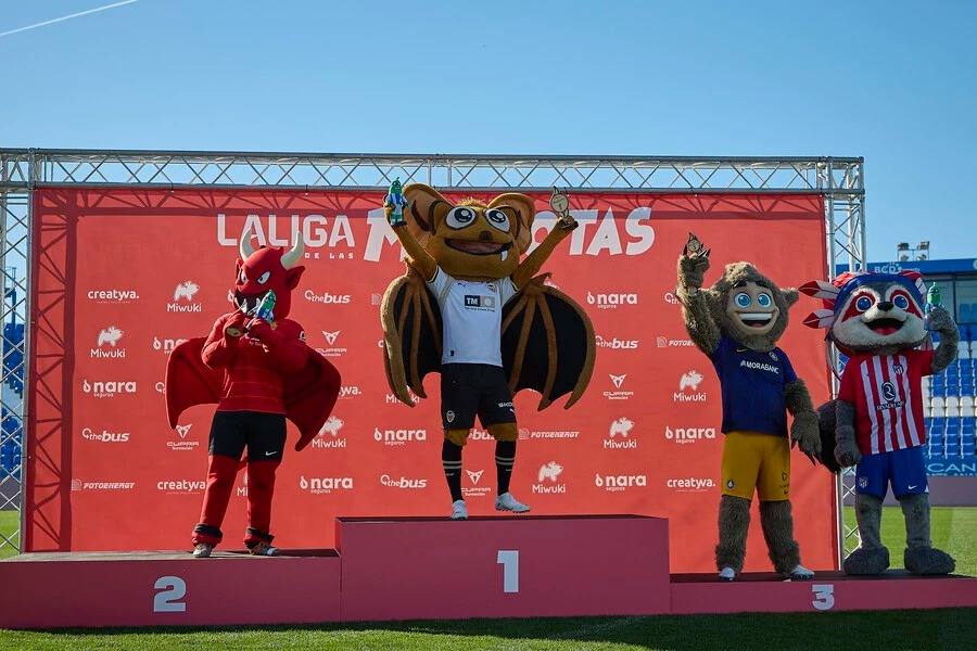 El recuento final de puntos le dio la victoria a Amunt, mascota del Valencia C.F., que se proclamó campeón de la primera edición de LaLiga de las Mascotas. En segundo lugar, Dimonió representando al R.C.D. Mallorca, mientras que el tercer puesto lo compartieron Indi, del Atlético de Madrid, y Tamarro, del Andorra.