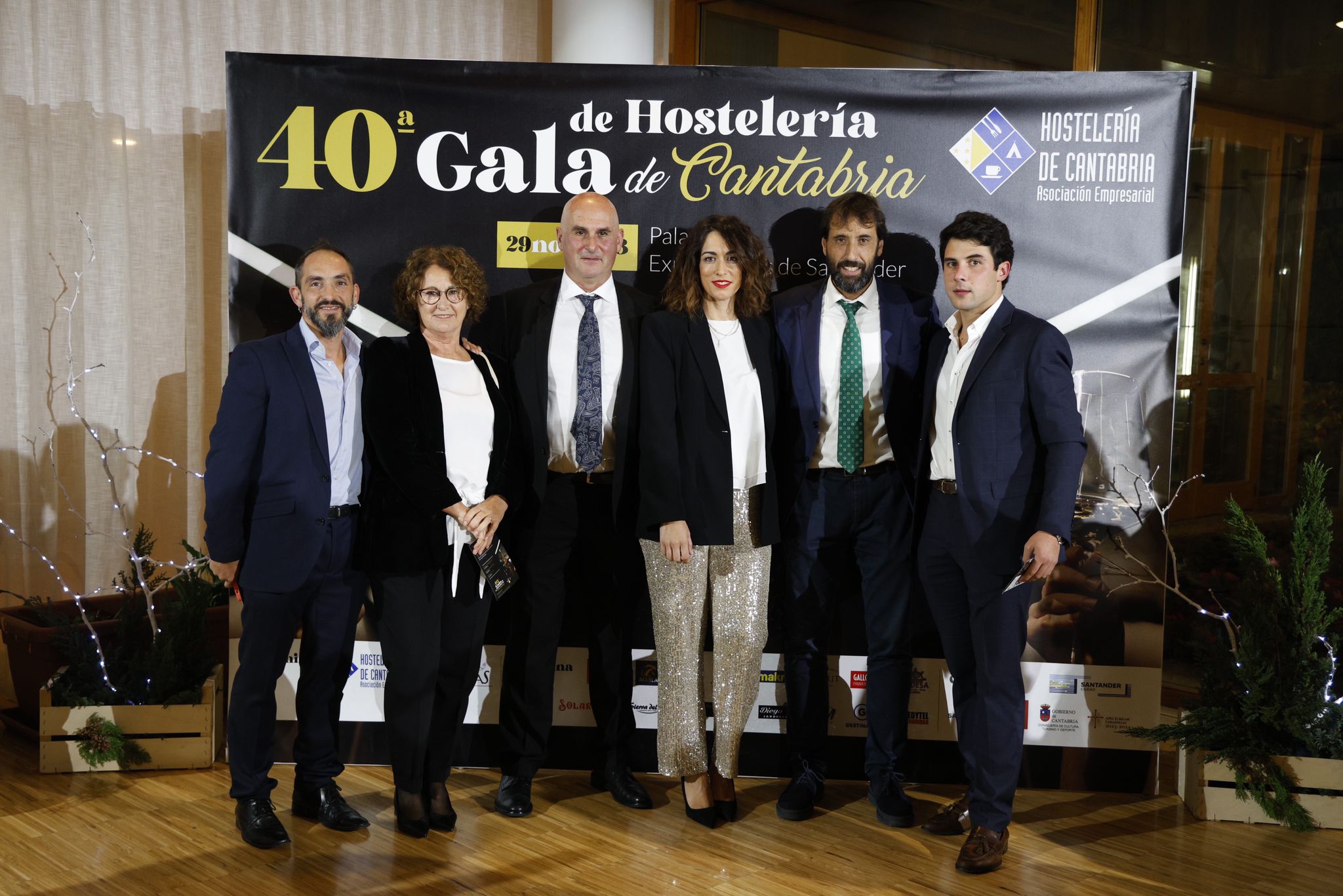 Alberto Fernández, Elena Fernández, Manuel Lamadrid, Clara Lamadrid, Juan Andrés Astarloa y Sergio Lamadrid.