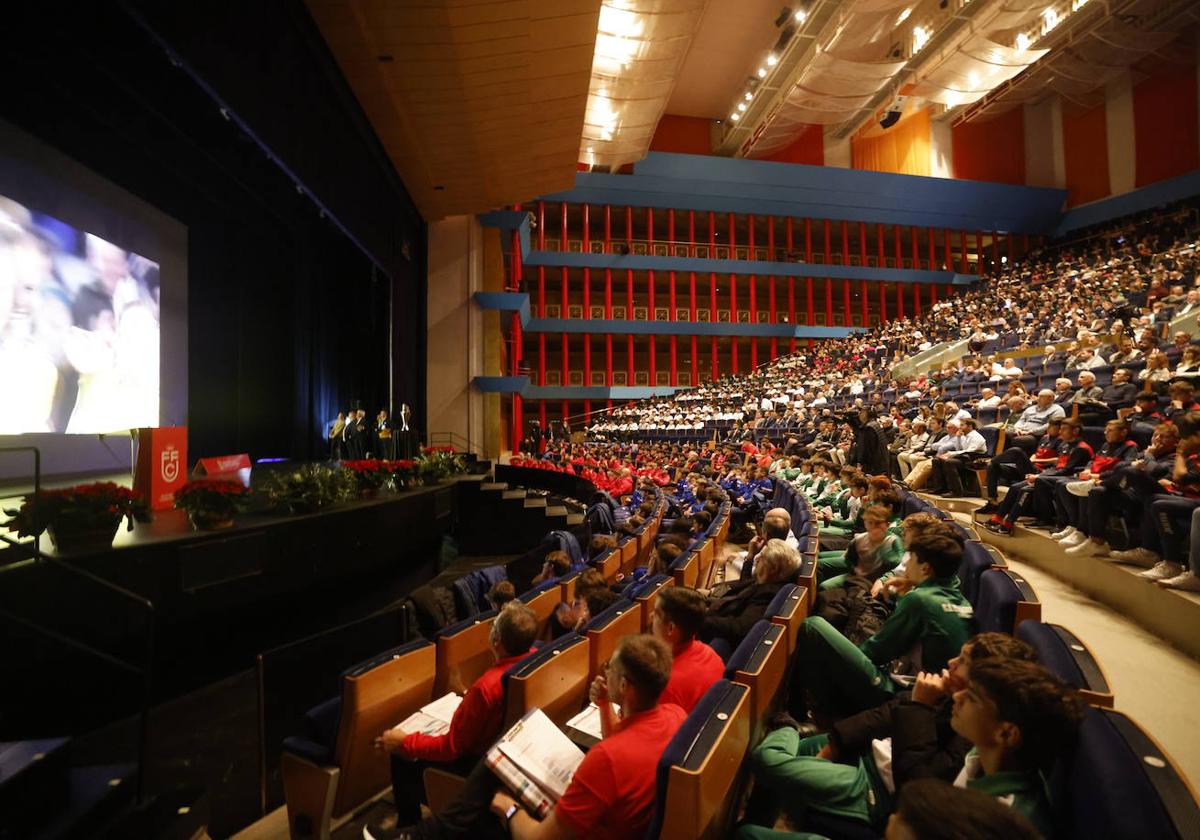 Imagen general de la sala Argenta del Palacio de Festivales durante la gala.