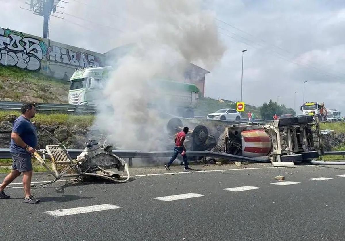 Accidente mortal del conductor de una hormigonera en Cacicedo en julio