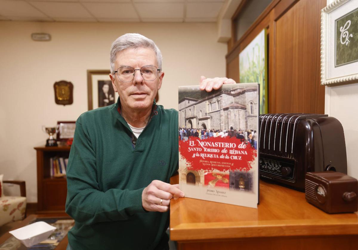 Pedro Álvarez en la presentación de su último libro