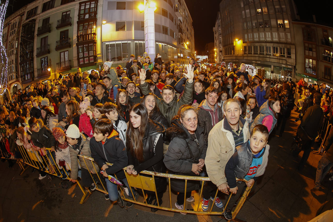 Fotos: La Cabalgata de los Reyes Magos en Torrelavega