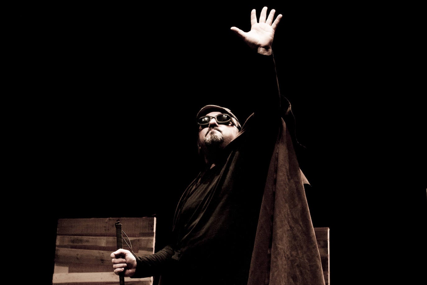 Miércoles íntimos de Teatro con ‘Anónimo’, versión y dirección Sandro Cordero. Miércoles 17 de mayo en la sala Pereda a las 19.30 horas. 