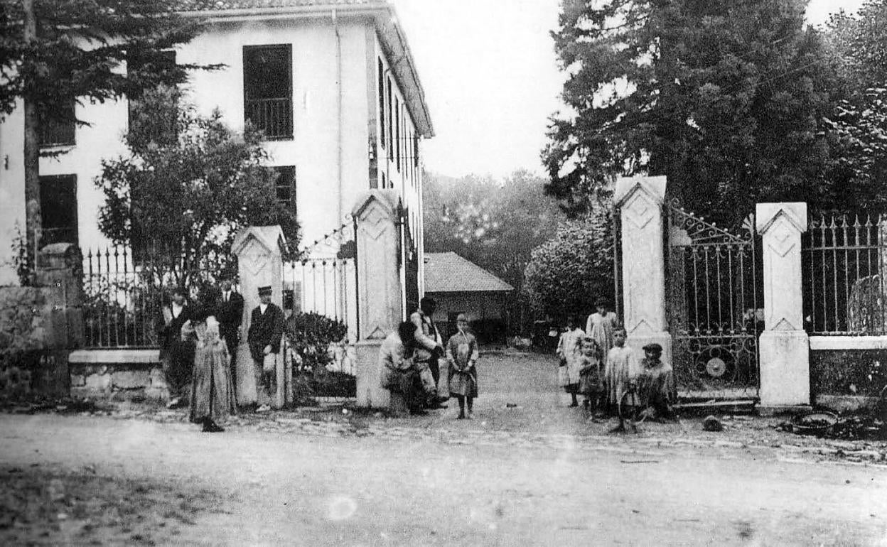 El Balneario de Liérganes es testigo mudo de la transformación económica y social de Cantabria y España. 