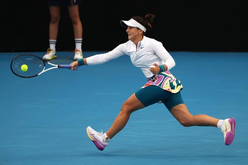 La tenista torrelaveguense ha derrotado en tres sets a la canadiense Bianca Andreescu, número 42 del mundo, y ya está en la tercera ronda del Open de Australia