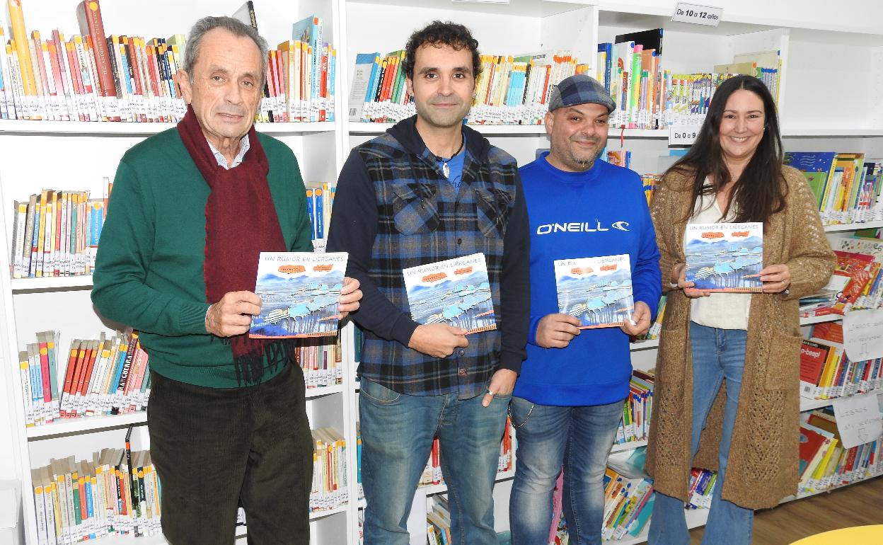 De izquierda a derecha, Santiago Rego, Nahúm Cobo, José 