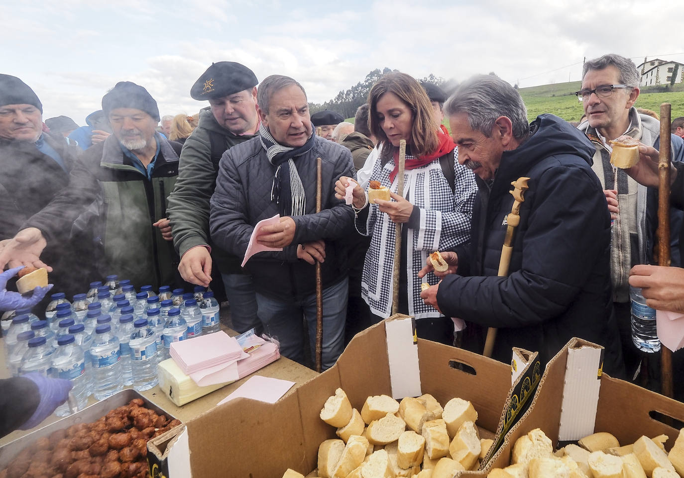 Fotos: La tradicional subida a La Montaña