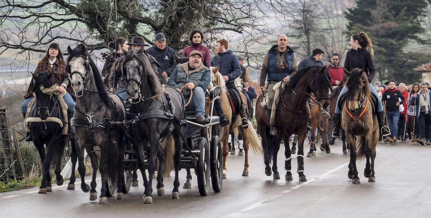 Fotos: La tradicional subida a La Montaña