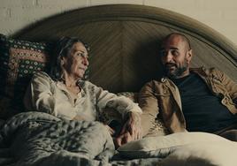 Luisa Gavasa y Alain Hernández protagonizan el corto.