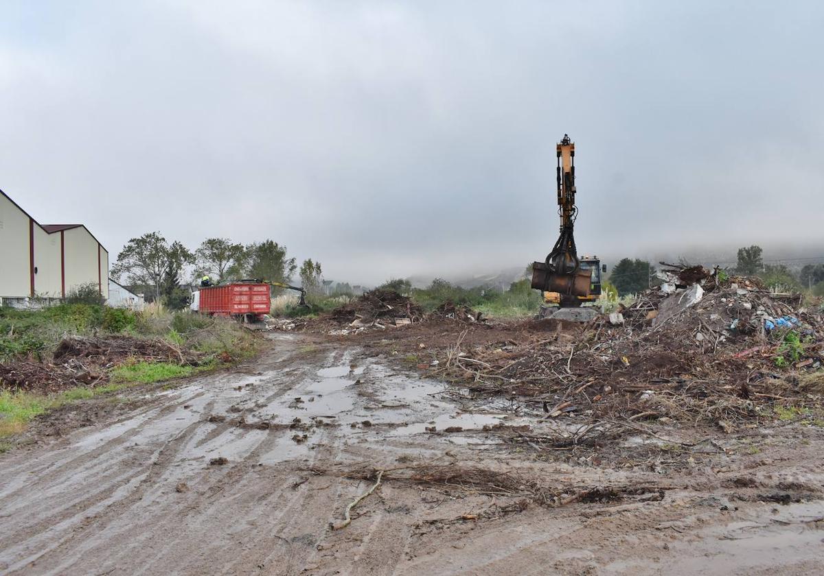 En 2020 se desescombro el área que albergará el aparcamiento.