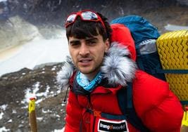 Andrés Navamuel documenta la expedición de Alex Txikon en el Annapurna.