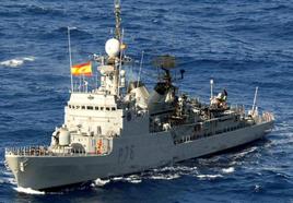 La corbeta Infanta Elena ya ha sido cedida por la Armada para su instalación en la ría San Martín.