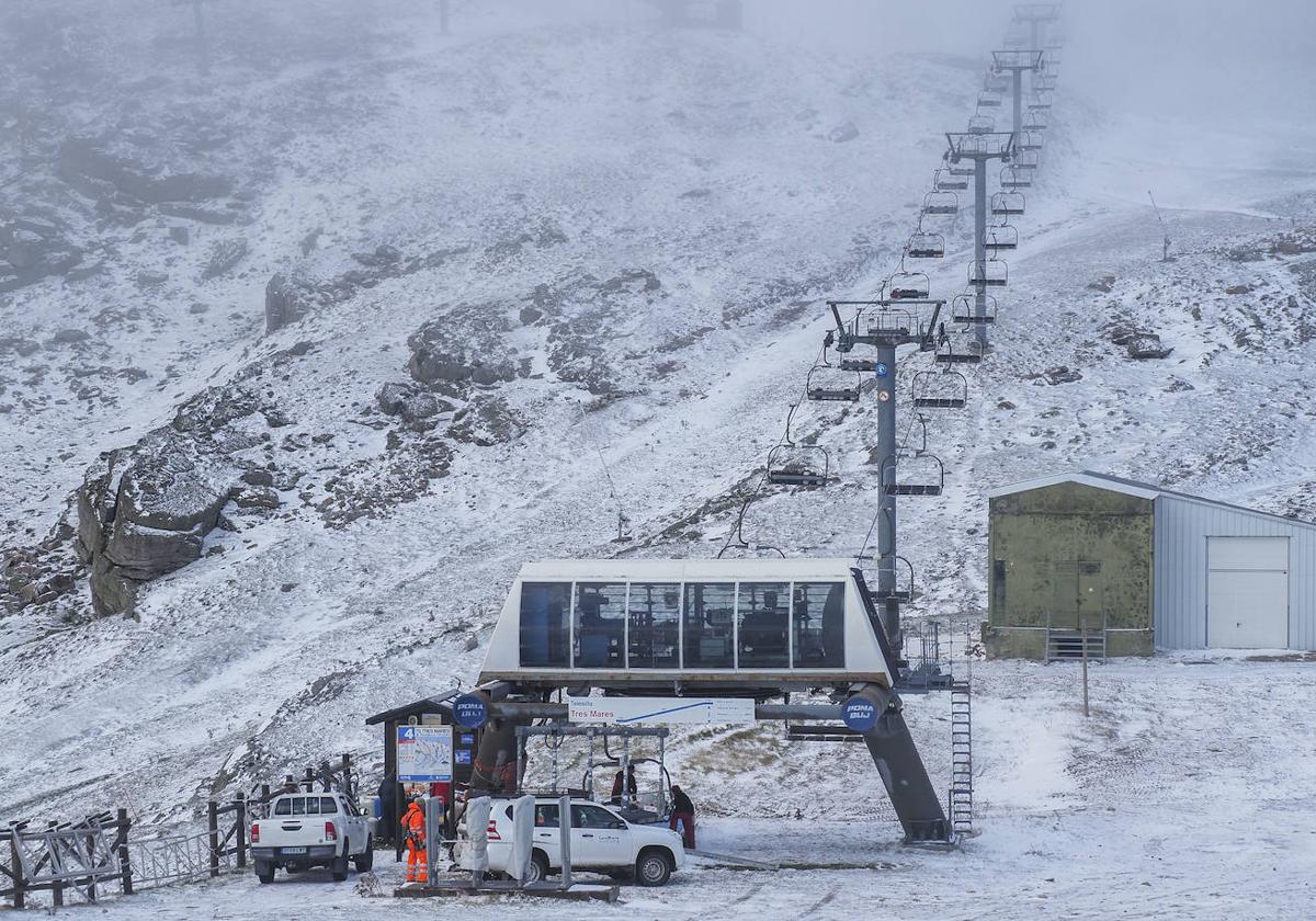 La estación recibió en noviembre la primera nevada de la temporada