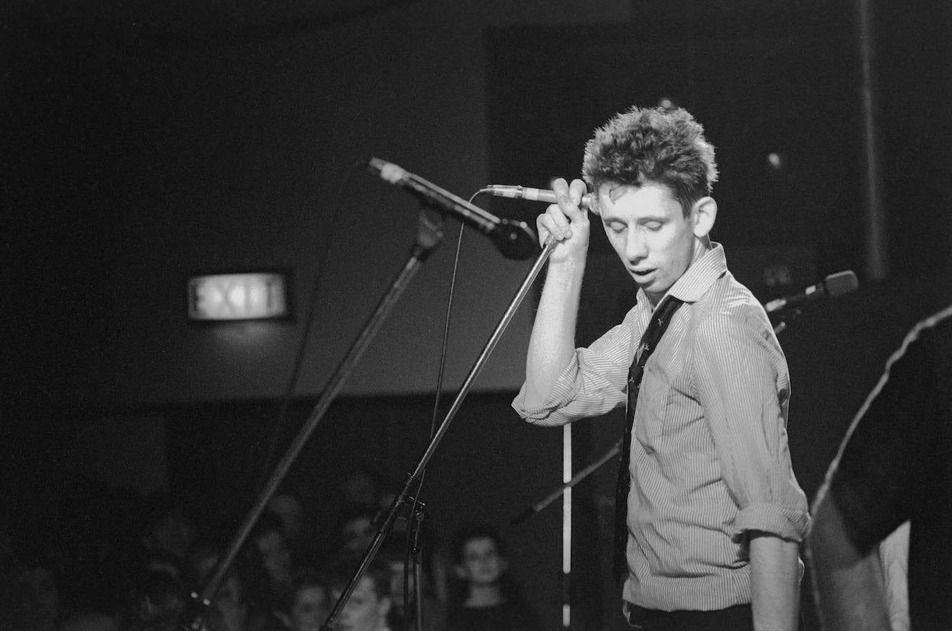 El líder de The Pogues al inicio de su carrera