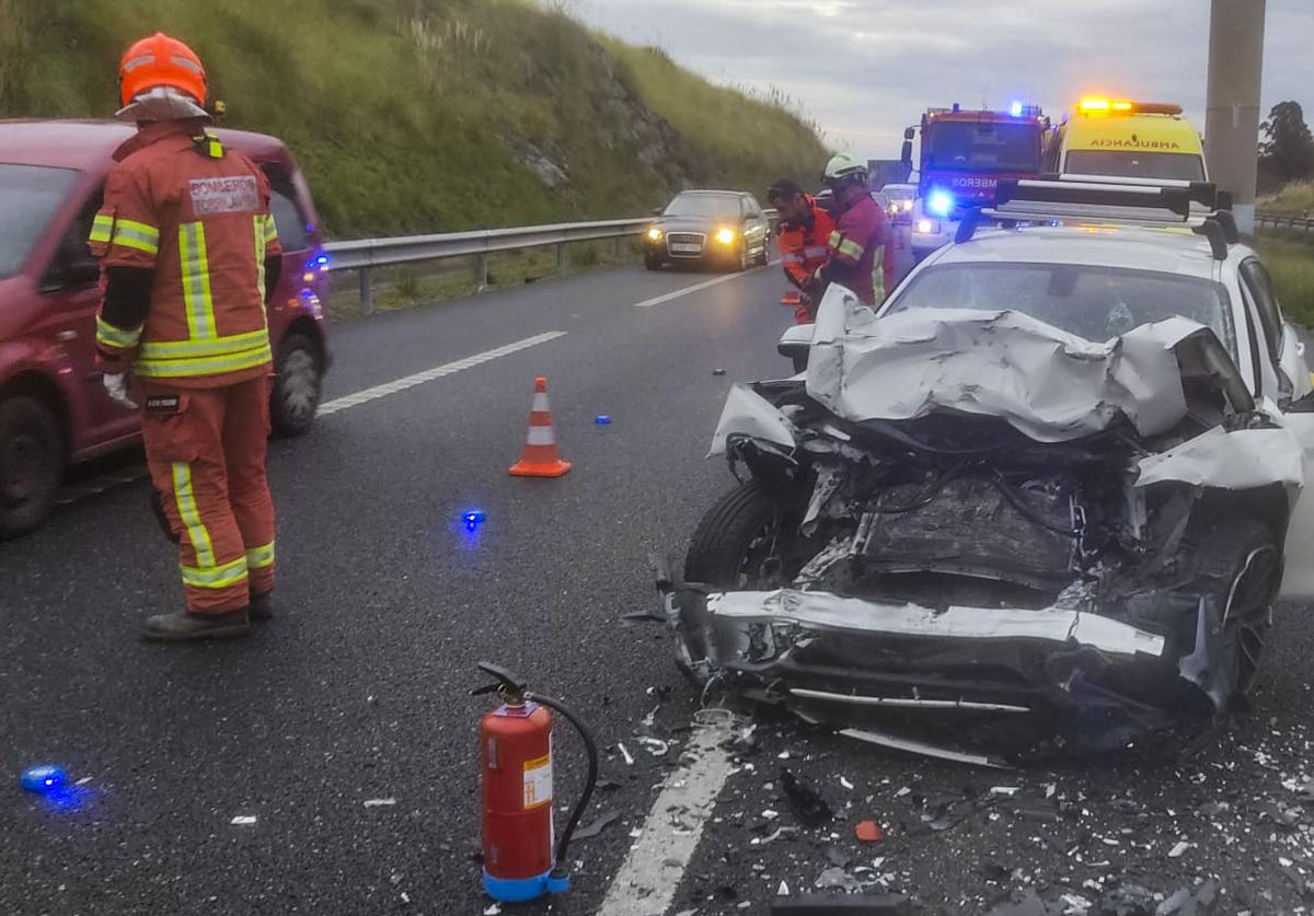 Estado en el que quedó el coche implicado en el accidente.