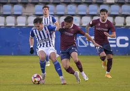 Chus Ruiz, durante el partido ante el Pontevedra.