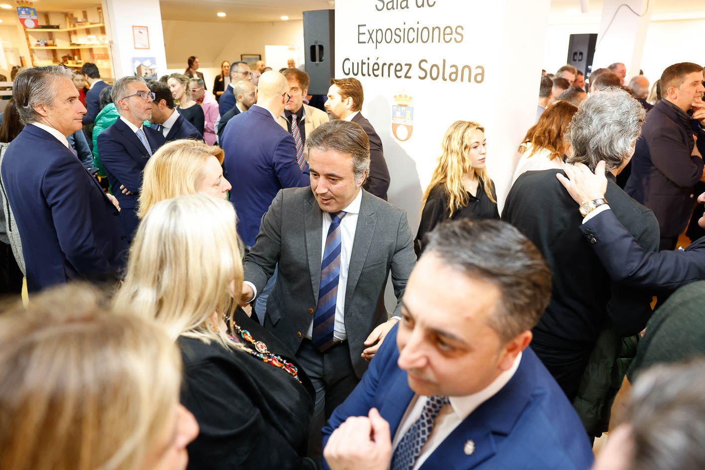 Aforo lleno en la Casa de Cantabria en Madrid