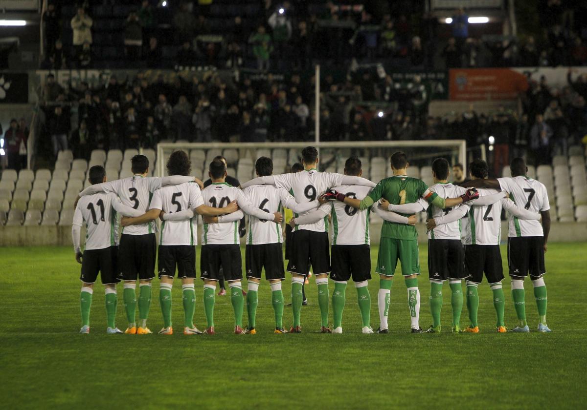 Mario, Orfila, Francis, Javi Soria, Javi Barrio, Saúl, Rubén Durán, Granero, Andreu, Miguélez, Ayina. 30 de enero de 2014. El Racing se planta.