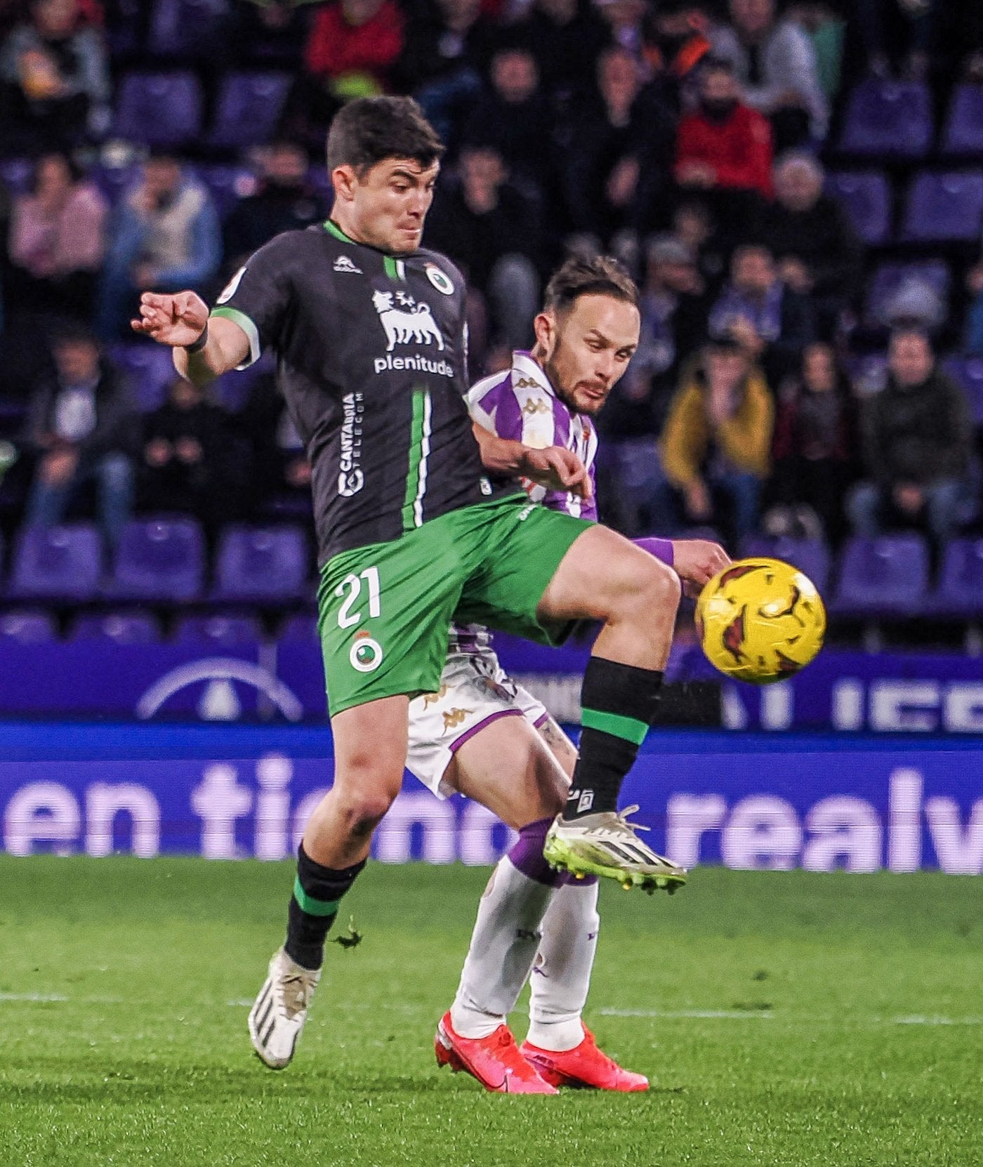 Aritz Aldasoro, durante el partido Valladolid-Racing.