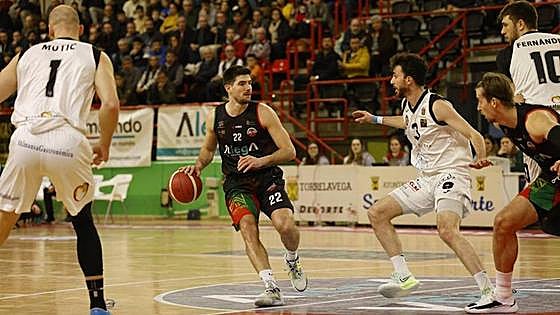 El Alega busca su primera victoria del año ante el Fuenlabrada