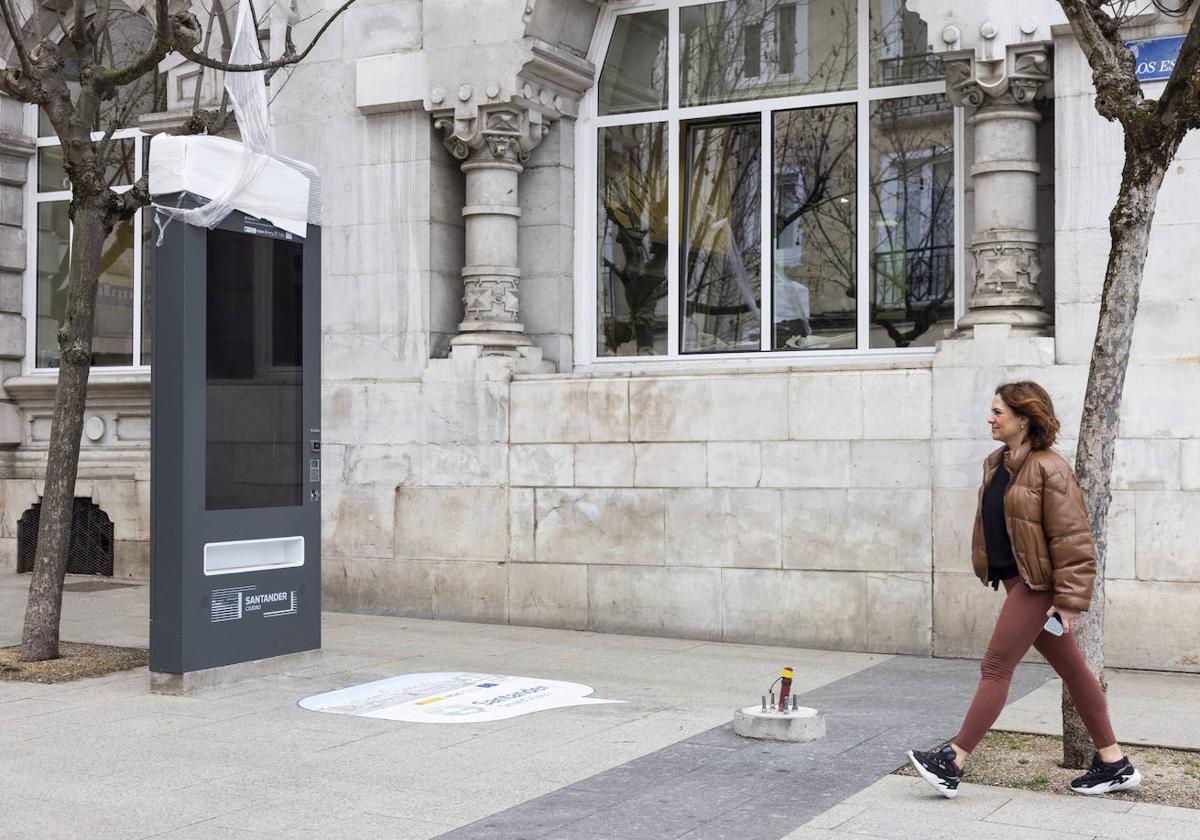 Retirada. El Ayuntamiento de Santander está quitando de las calles los dispositivos tras detectar incidencias en ellos.