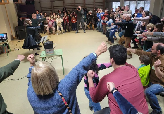 Primer ensayo del coro participativo este sábado en el Auditorio David Bustamante.