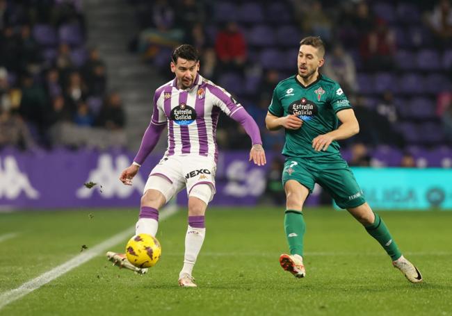 Héber Pena, durante el partido ante el Real Valladolid en el José Zorrilla.