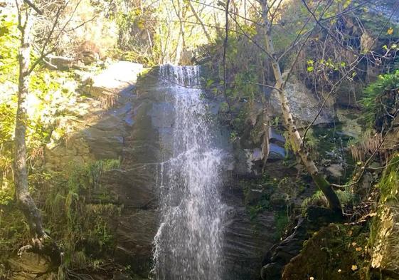 Cascada de Cantejeira.