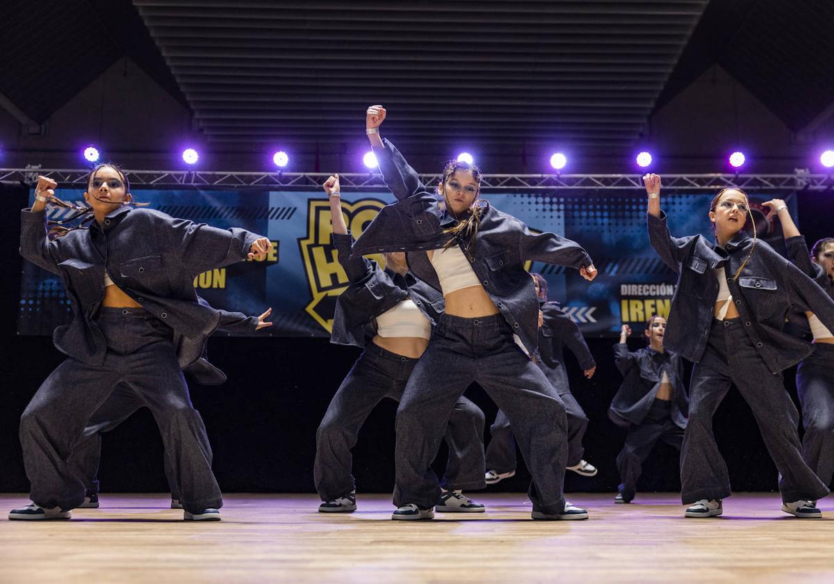 El Palacio de Deportes se convierte en una gran pista de baile