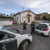 Un hombre mata a su madre en Hinojedo y después se suicida