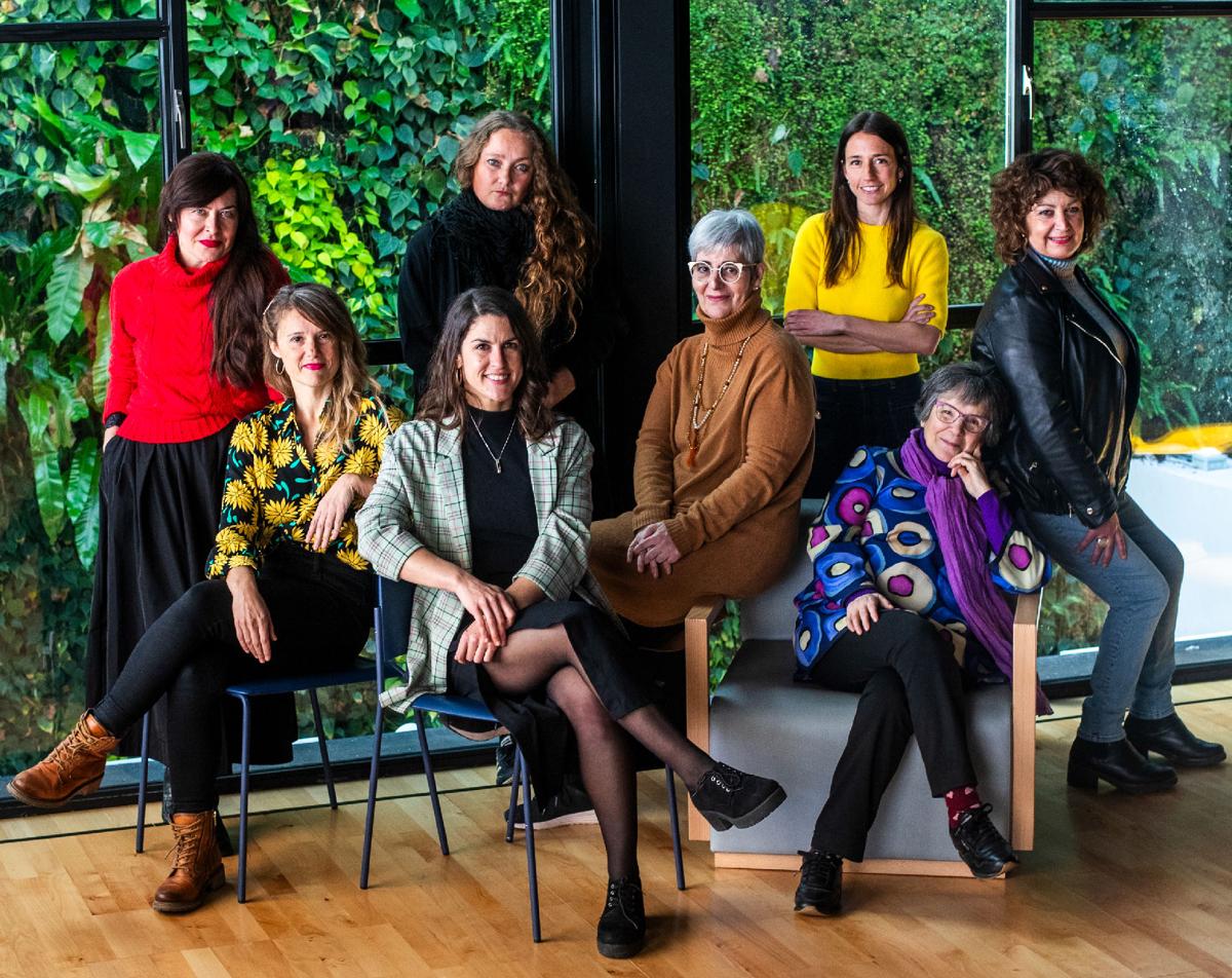 Patricia Cercas, Beatriz Palenzuela, Marta Mantecón, Paula Sumillera, Manuela Alonso, Sara Fortuna, Nieves Álvarez y Virginia Tamés