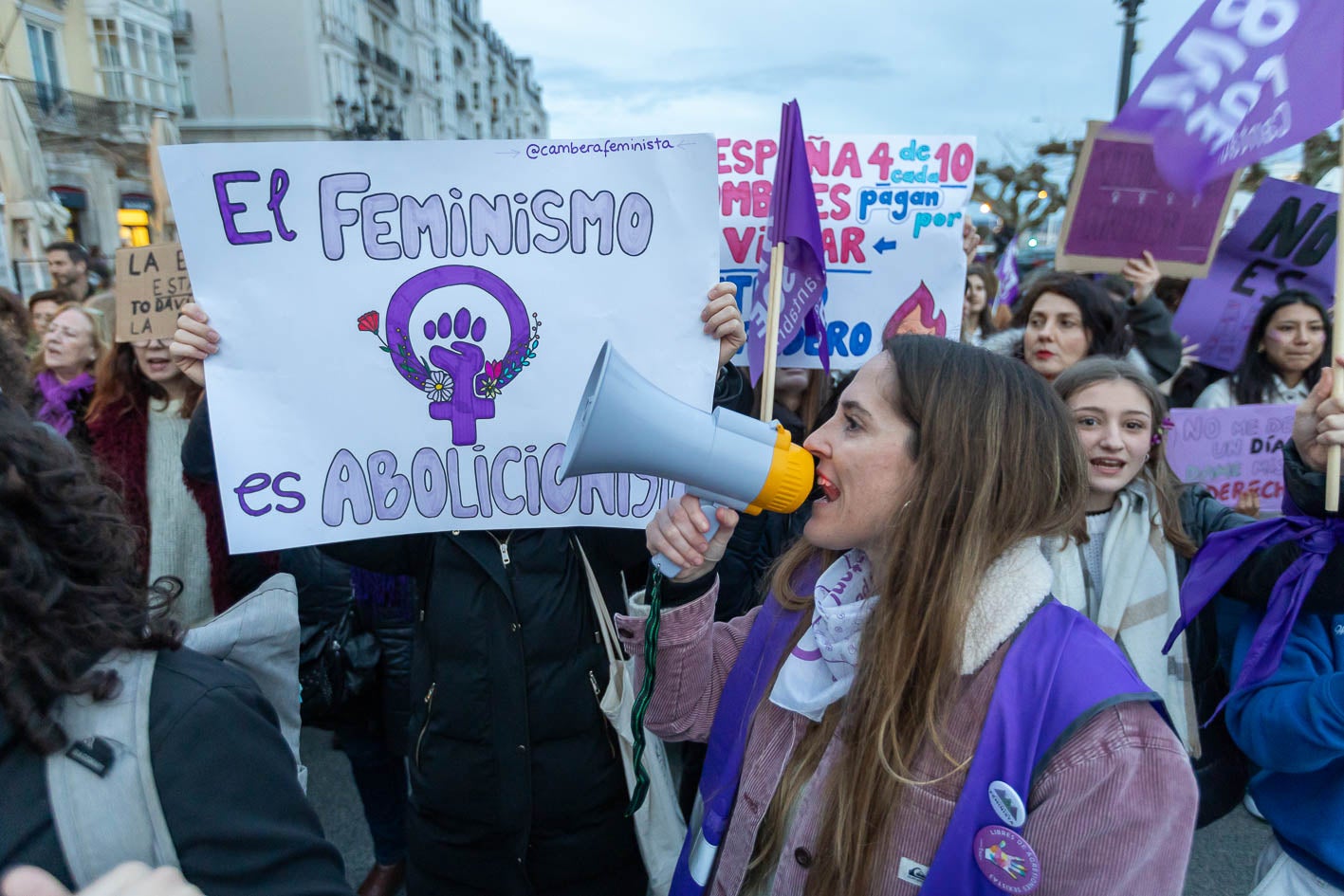 Durante la marcha, uno de los bloques era el abolicionista, que pide la abolición de la prostitución, el género y toda la violencia contra las mujeres.