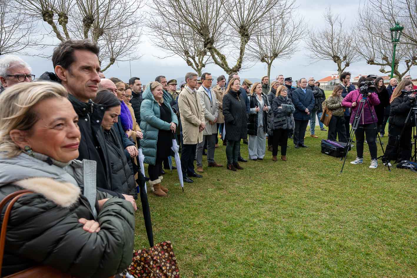 Los concejales del Ayuntamiento de Santander, durante el homenaje.