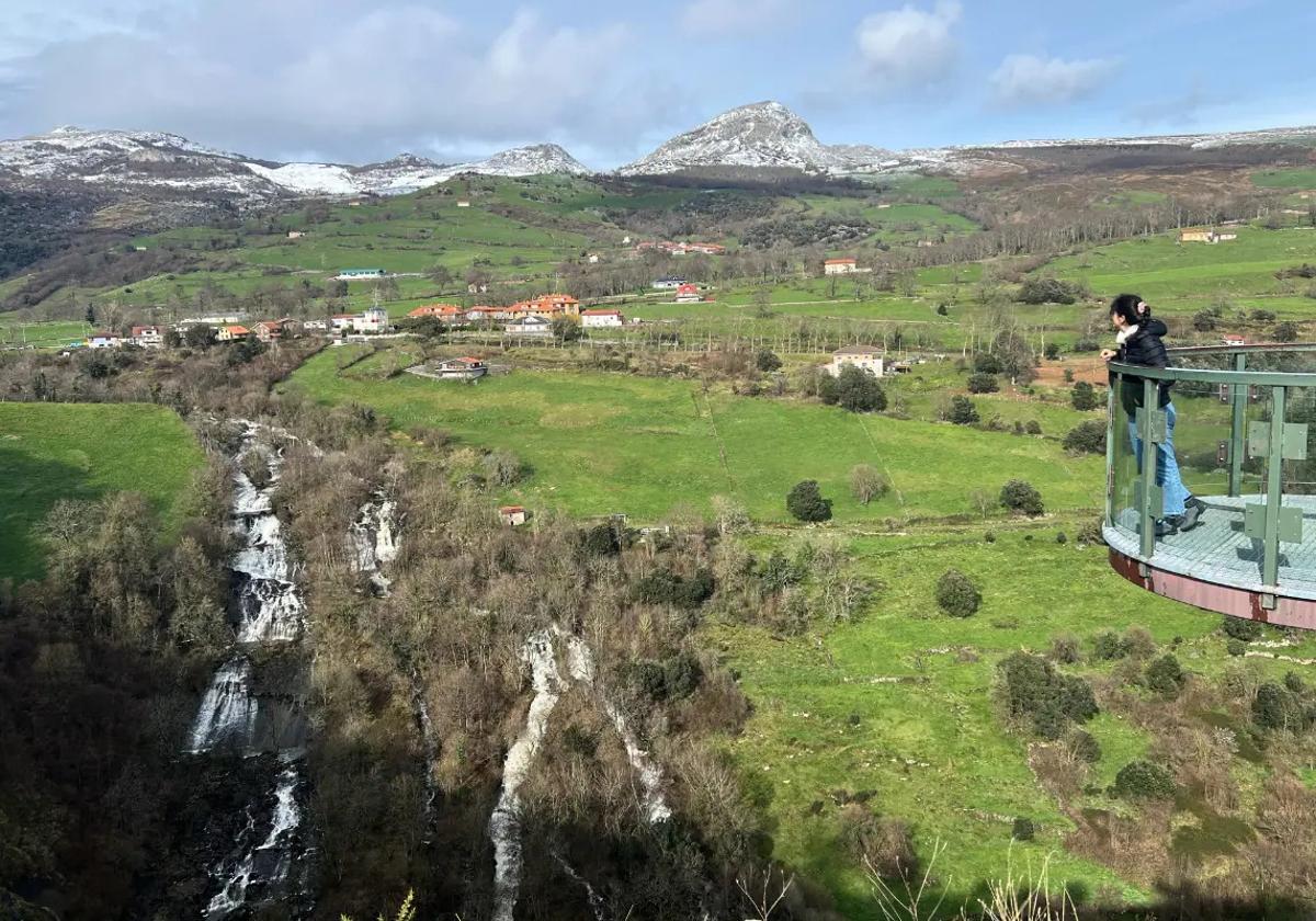 Ruta hacia los miradores de las cascadas del Asón y el Gándara