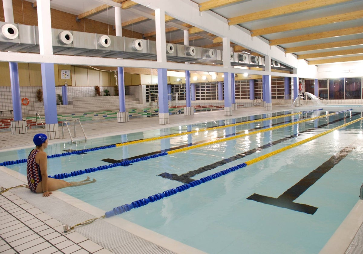 Piscina municipal de Santoña.