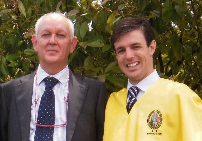 Fernando Erasun, junto a su hijo Diego.