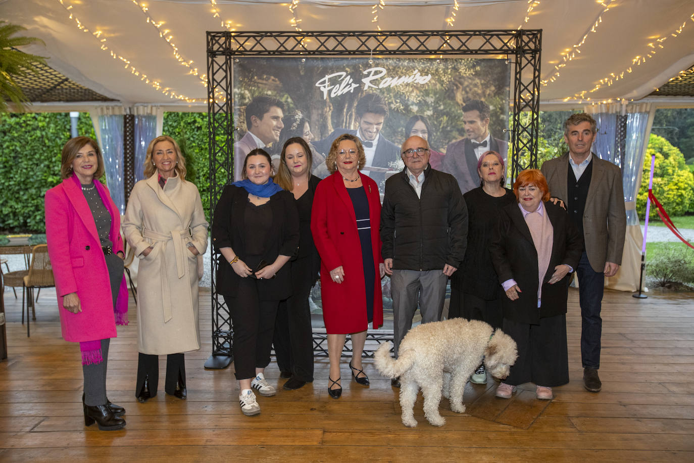 Juliana Diez, Ana Serna, Paula Belmonte, Raquel Rosado, Marta Saiz, Jesús Castanedo, Rosa Pereda, María José Pereda y Pepe Alvear.