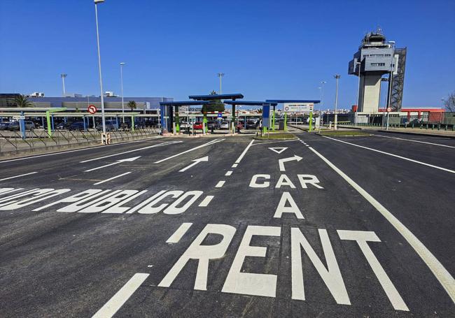 Estado de la entrada a los aparcamientos tras la obra.