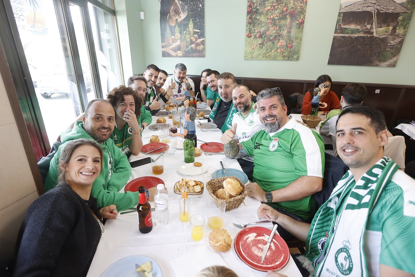 Ver al Racing en Gijón también supone disfrutar de la excelsa gastronomía asturiana.