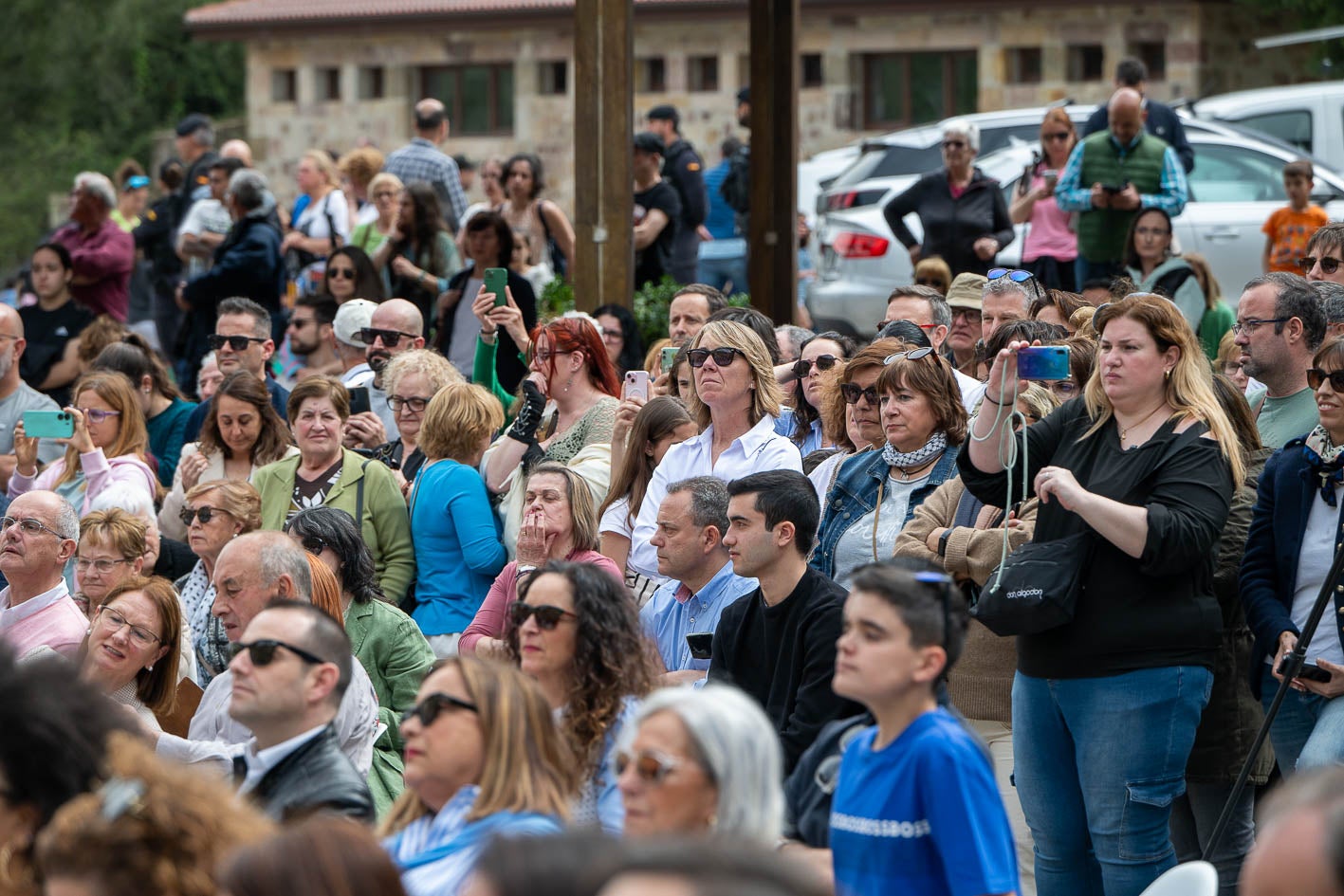 Durante el acto se proyectaron vídeos de los premiados y otro sobre la finalidad de los Premios Beato de Liébana. 