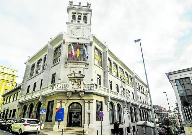 Edificio Casyc, sede de la Fundación Caja Cantabria.